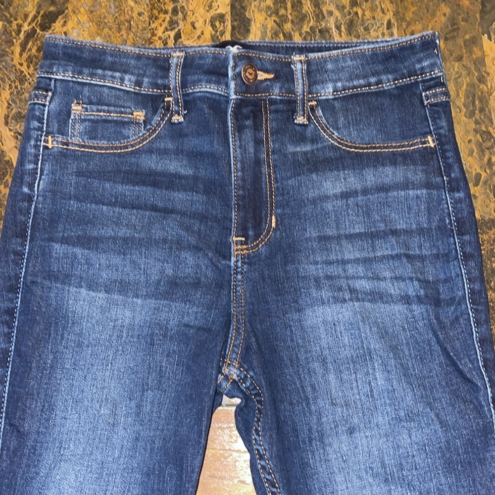 Hollister distressed jeans Size 1S
